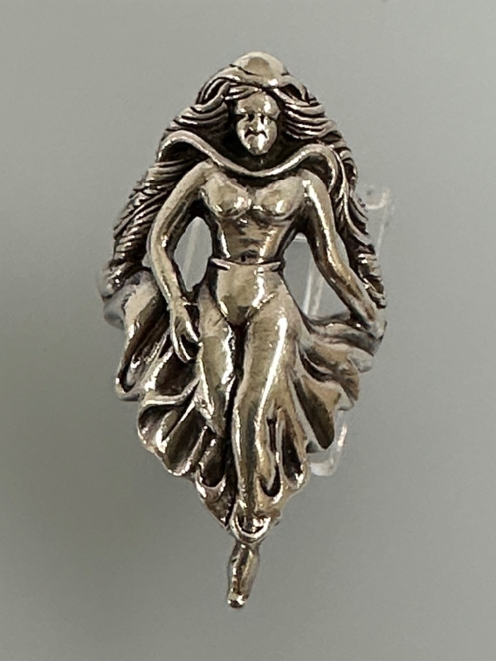 925 Sterling Silver Mermaid Statement Ring - Picture 5 of 6